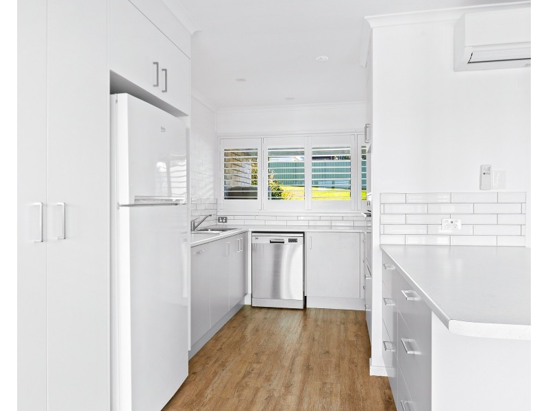 14/1 Calton Road, Batehaven NSW 2536