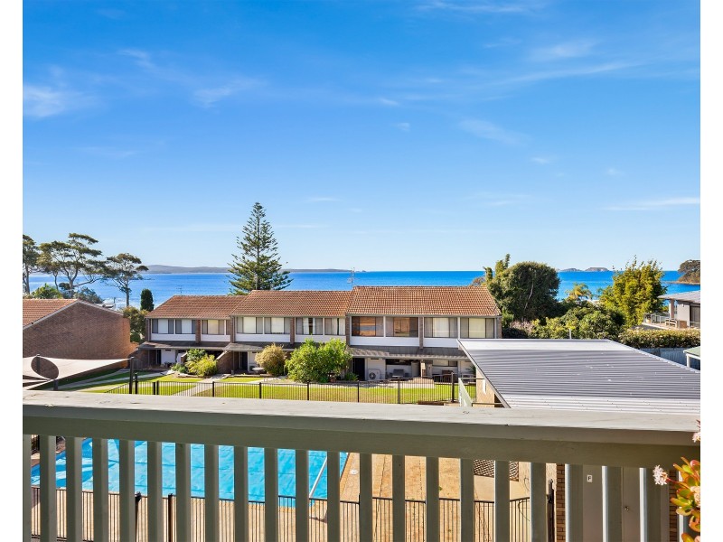 14/1 Calton Road, Batehaven NSW 2536