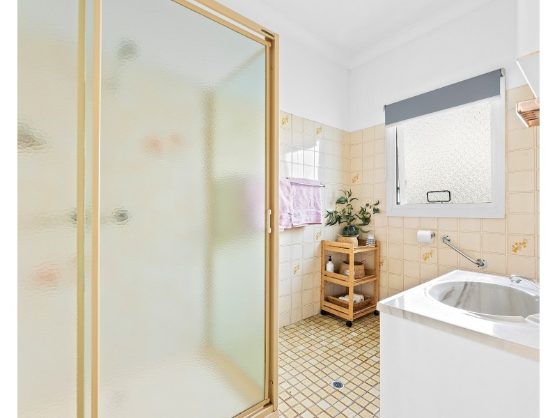5 Binda Street, Malua Bay NSW 2536
