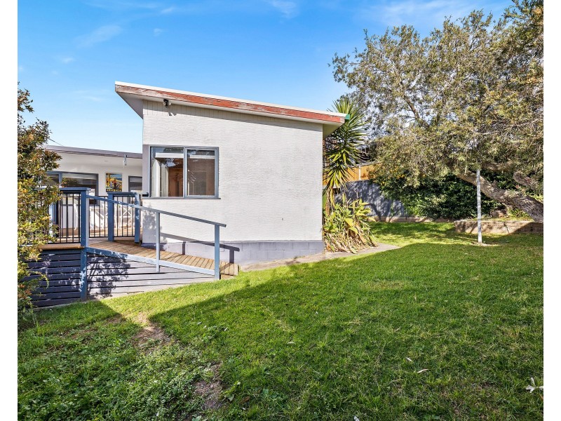 5 Binda Street, Malua Bay NSW 2536