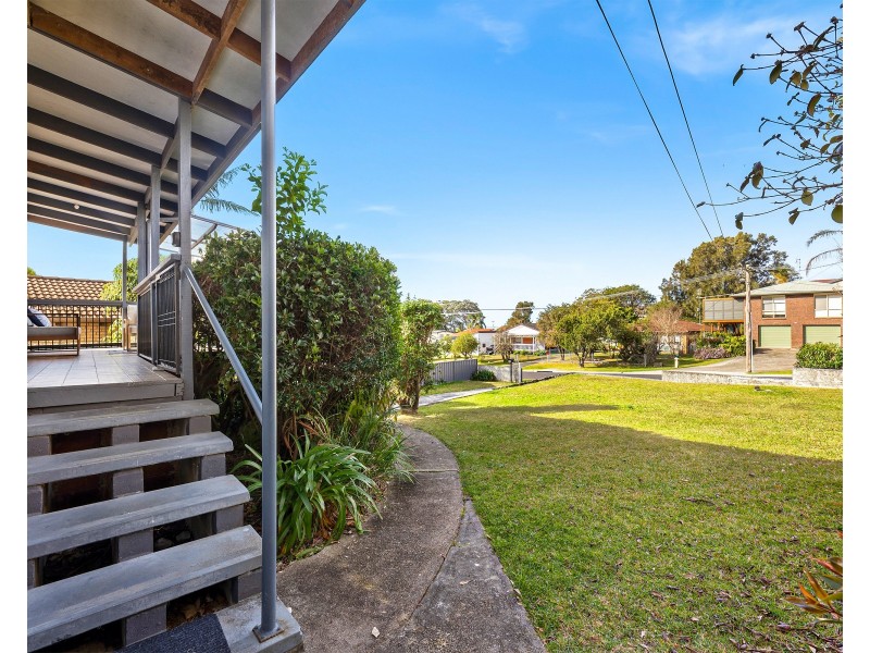 5 Binda Street, Malua Bay NSW 2536