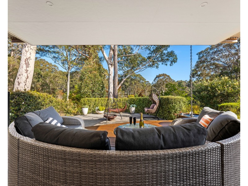 2 Smugglers Cove, Lilli Pilli NSW 2536