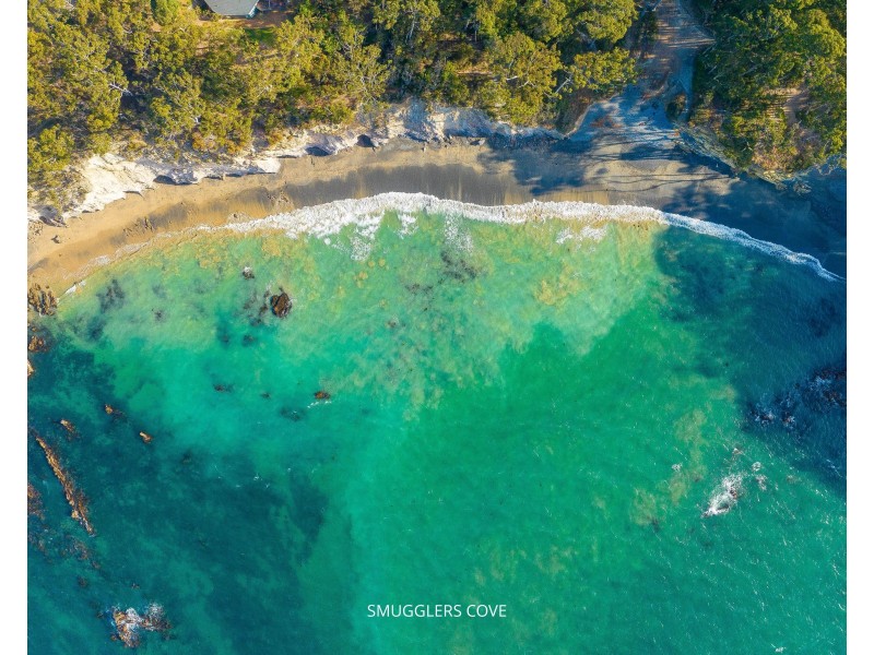 2 Smugglers Cove, Lilli Pilli NSW 2536