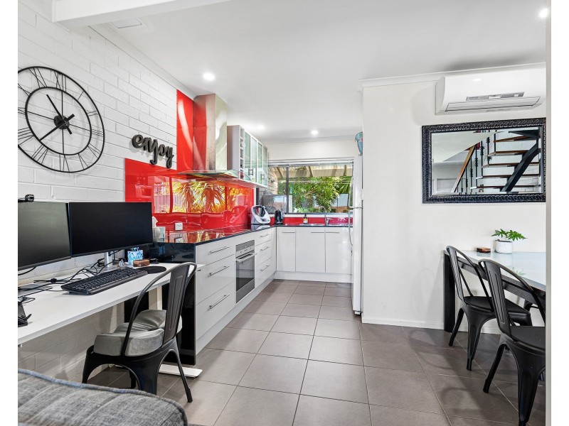18/1 Calton Road, Batehaven NSW 2536