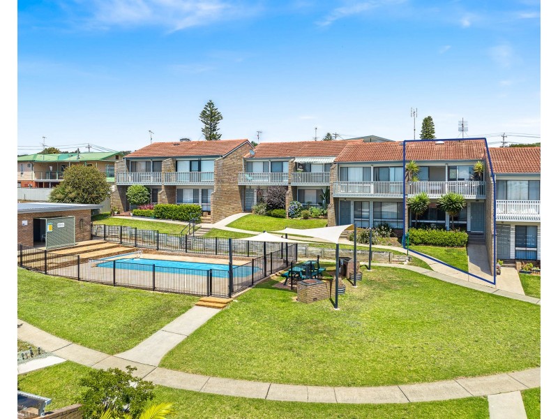 18/1 Calton Road, Batehaven NSW 2536