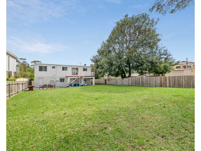 35 Yugura Street, Malua Bay NSW 2536