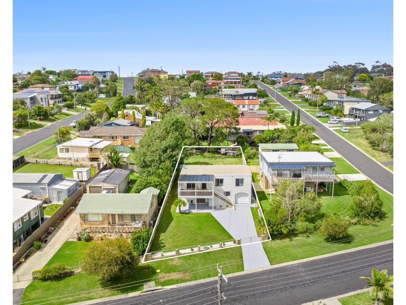 35 Yugura Street, Malua Bay NSW 2536
