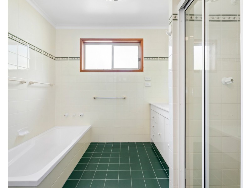 10 Train Street, Broulee NSW 2537