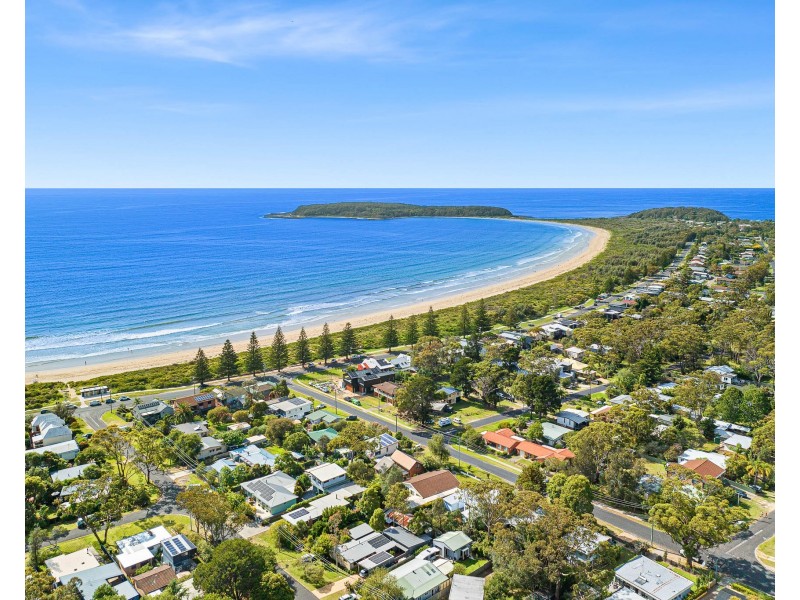 10 Train Street, Broulee NSW 2537