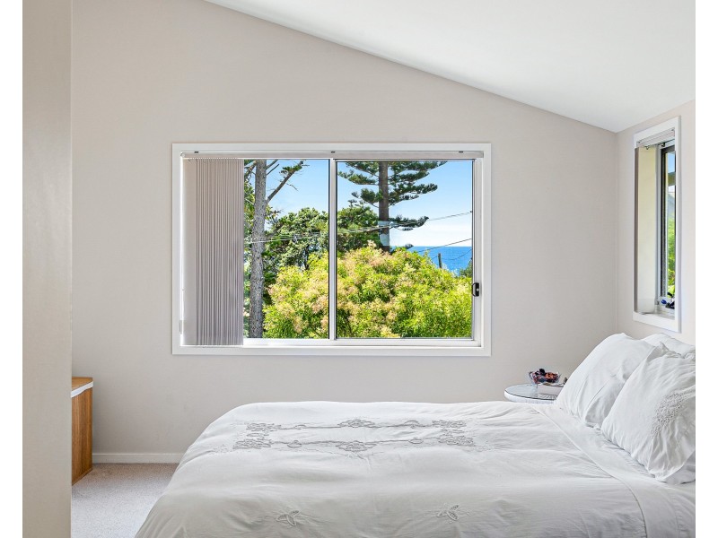 52 Tallawang Ave, Malua Bay NSW 2536