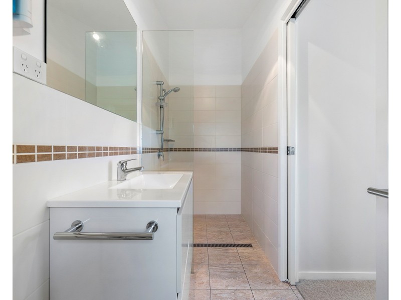 52 Tallawang Ave, Malua Bay NSW 2536