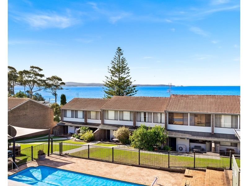 14/1 Calton Road, Batehaven NSW 2536