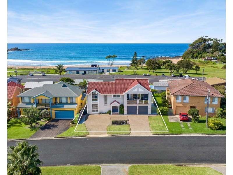 14 Moorong Crescent, Malua Bay NSW 2536