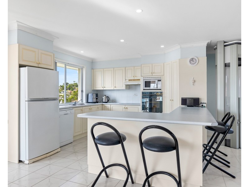 14 Moorong Crescent, Malua Bay NSW 2536