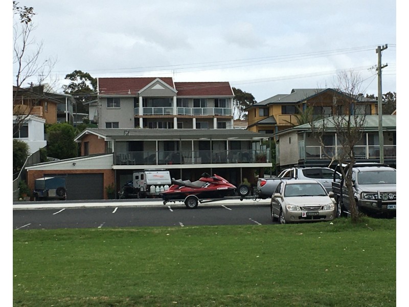 14 Moorong Crescent, Malua Bay NSW 2536