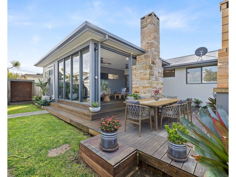 105 Ainslie Parade, Tomakin NSW 2537