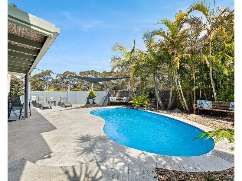 33 TALLWOOD CRESCENT, Rosedale NSW 2536