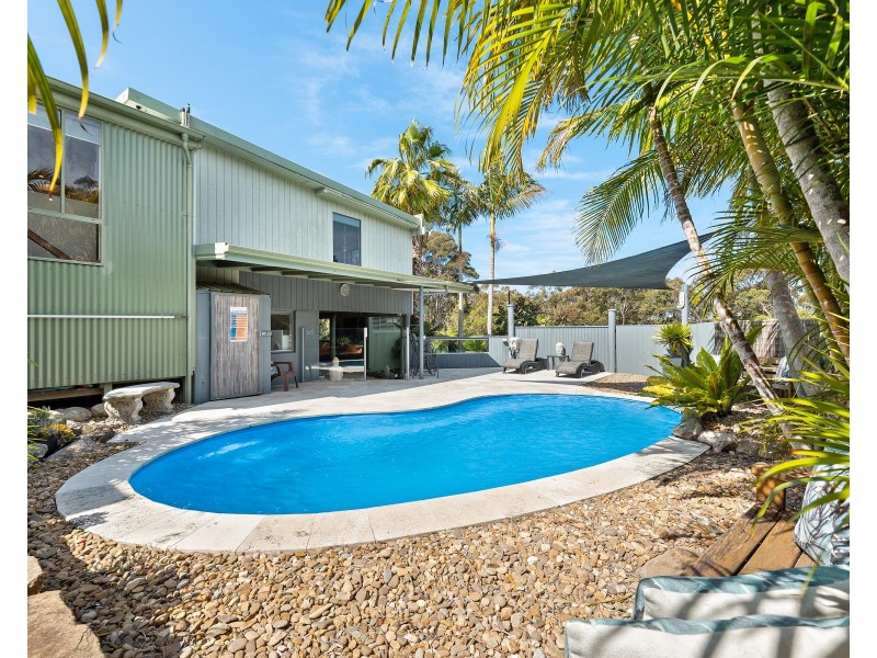 33 TALLWOOD CRESCENT, Rosedale NSW 2536