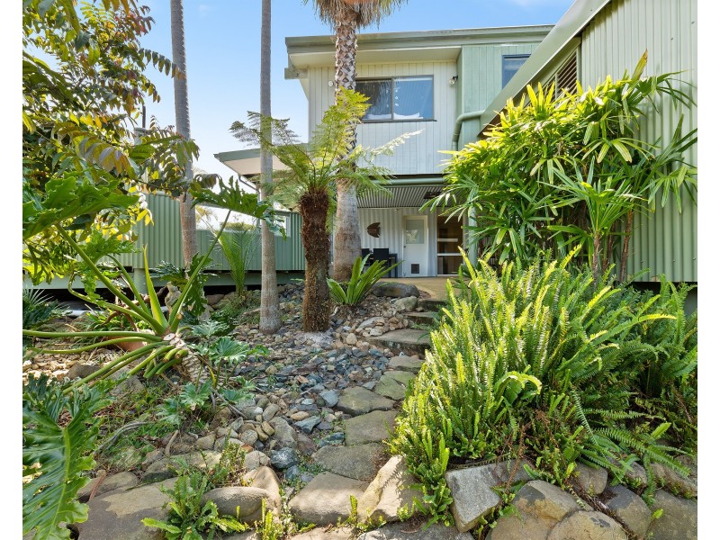 33 TALLWOOD CRESCENT, Rosedale NSW 2536
