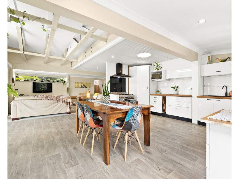 33 TALLWOOD CRESCENT, Rosedale NSW 2536