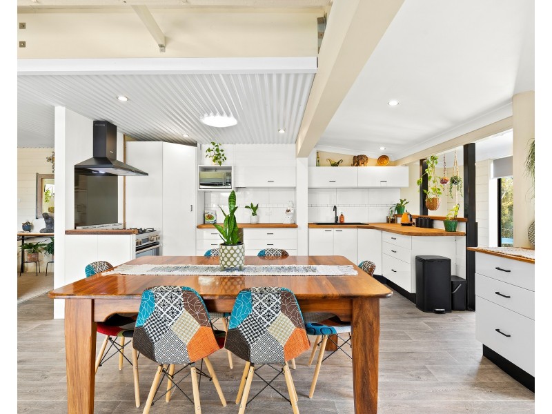 33 TALLWOOD CRESCENT, Rosedale NSW 2536