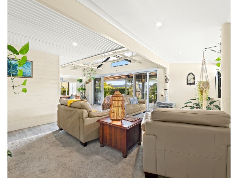 33 TALLWOOD CRESCENT, Rosedale NSW 2536