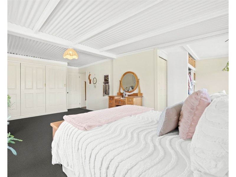 33 TALLWOOD CRESCENT, Rosedale NSW 2536