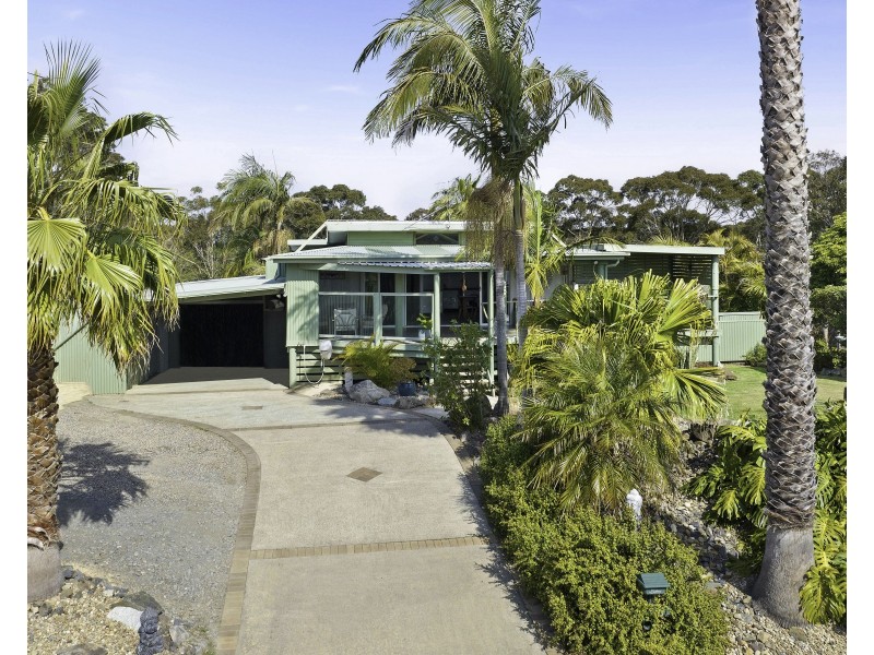 33 TALLWOOD CRESCENT, Rosedale NSW 2536
