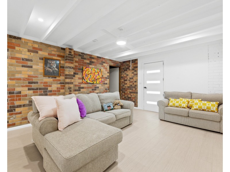 35 Euroka Avenue, Malua Bay NSW 2536