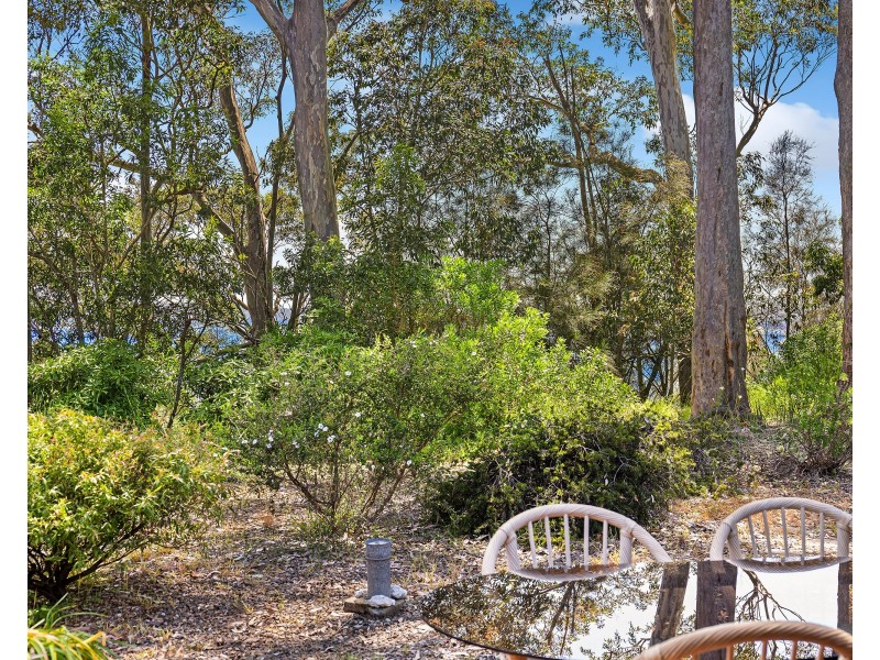 10 Beechwood Court, Sunshine Bay NSW 2536