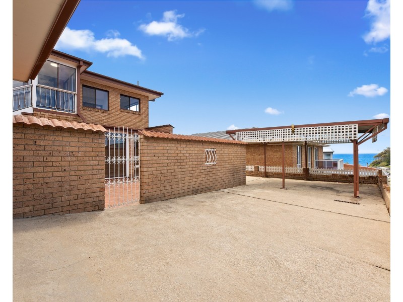 44 Moorong Crescent, Malua Bay NSW 2536