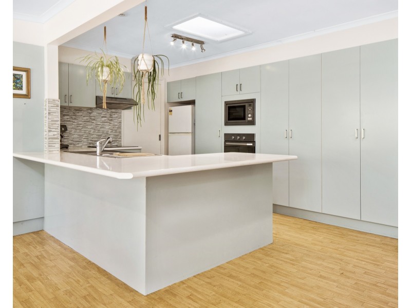 16 Allinga Close, Lilli Pilli NSW 2536