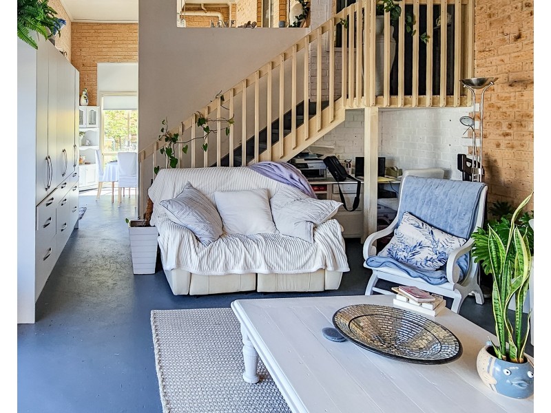 2/31 Ocean Avenue, Surf Beach NSW 2536