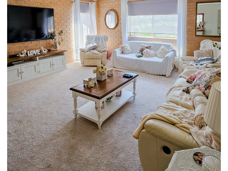 2/31 Ocean Avenue, Surf Beach NSW 2536