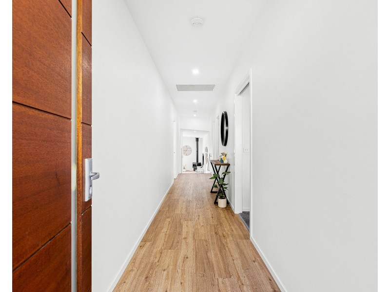 92 SYLVAN STREET, Malua Bay NSW 2536