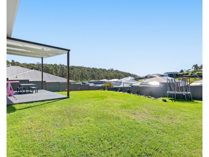 92 SYLVAN STREET, Malua Bay NSW 2536