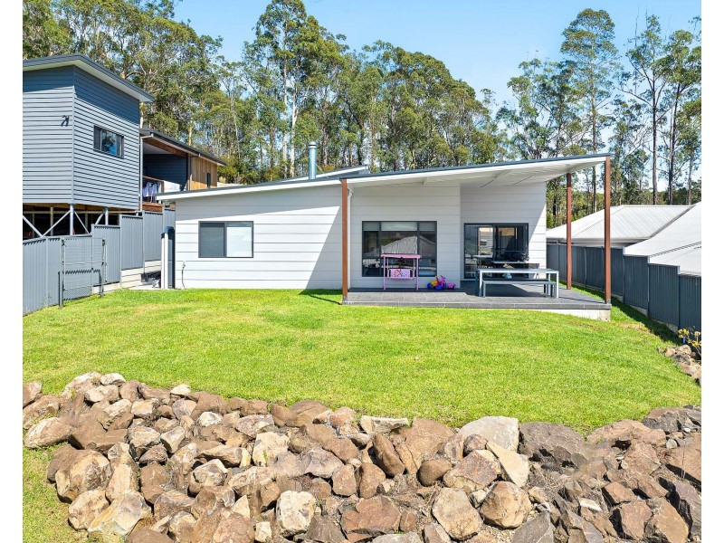 92 SYLVAN STREET, Malua Bay NSW 2536