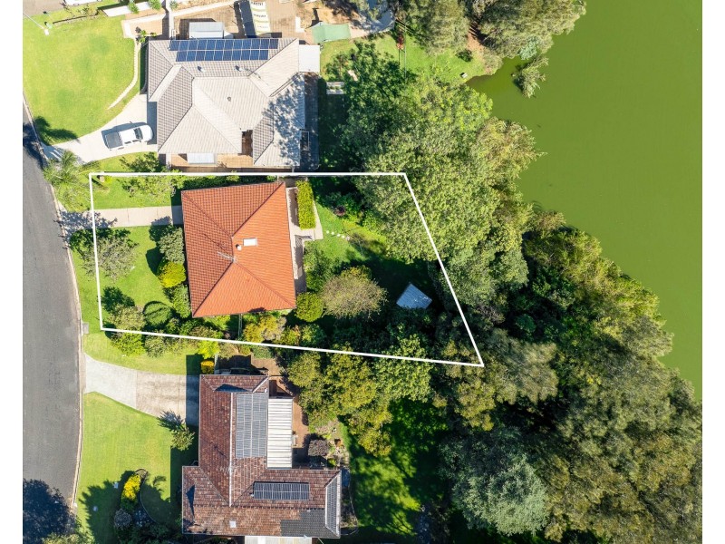 15 Lincoln Crescent, North Batemans Bay NSW 2536