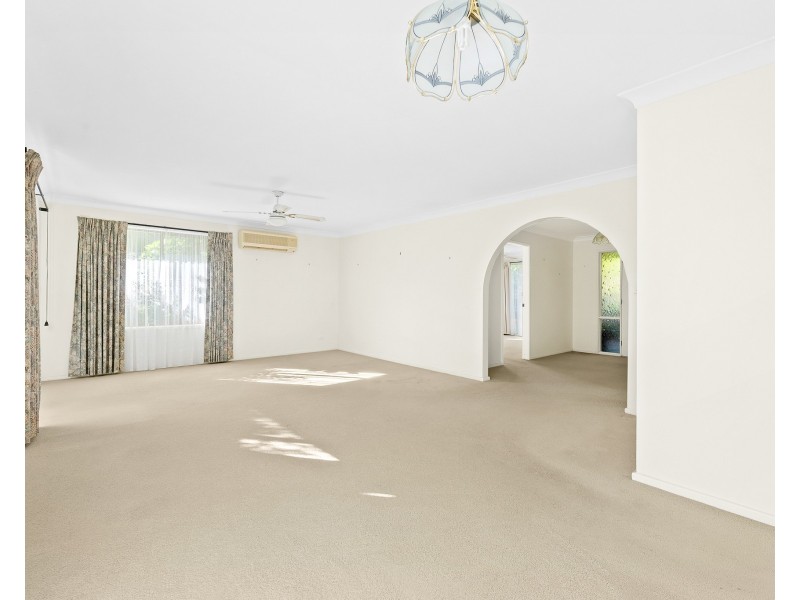 15 Lincoln Crescent, North Batemans Bay NSW 2536