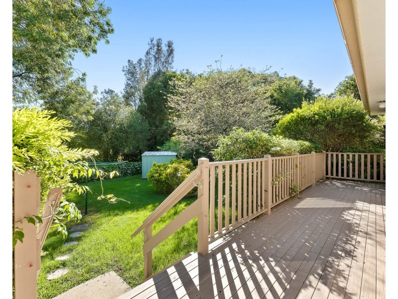 15 Lincoln Crescent, North Batemans Bay NSW 2536