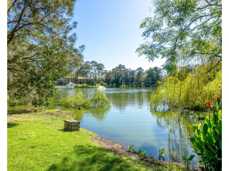 15 Lincoln Crescent, North Batemans Bay NSW 2536