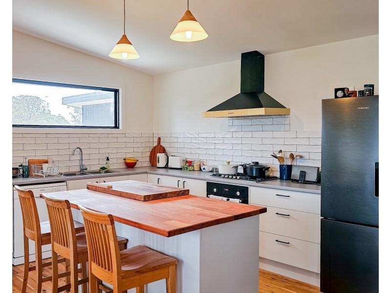 64 Bellbird Drive, Malua Bay NSW 2536
