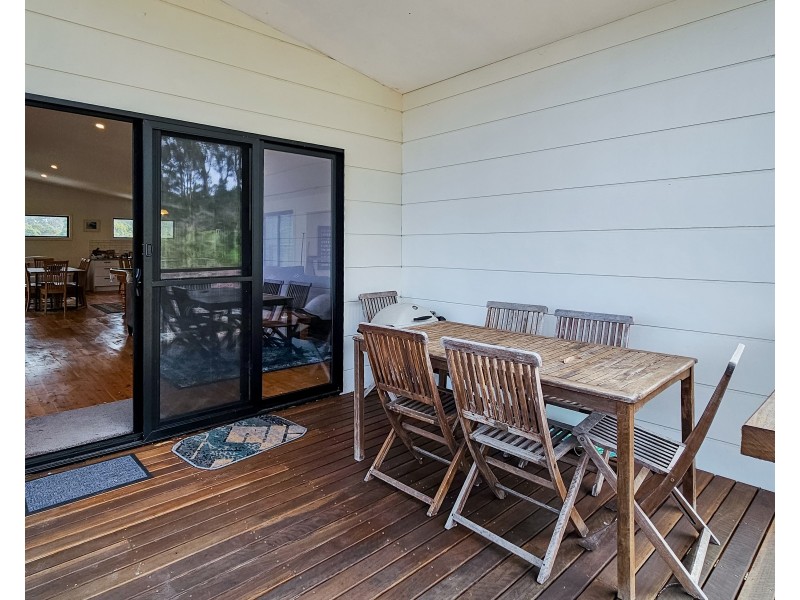 64 Bellbird Drive, Malua Bay NSW 2536