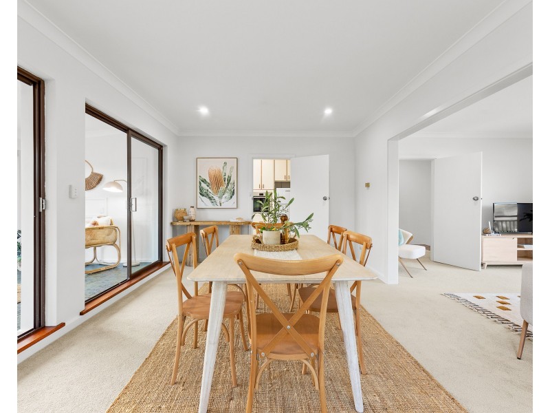 10 Beechwood Court, Sunshine Bay NSW 2536