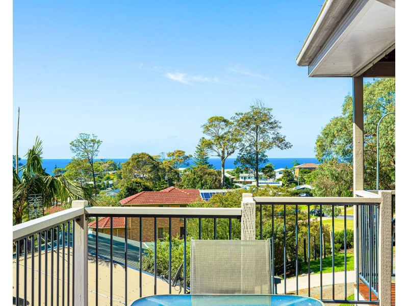 13 Kurrara Close, Malua Bay NSW 2536