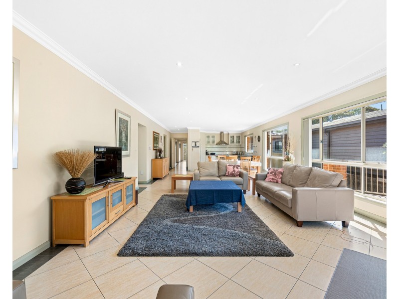 6 Boondi Street, Malua Bay NSW 2536