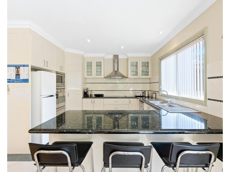 6 Boondi Street, Malua Bay NSW 2536