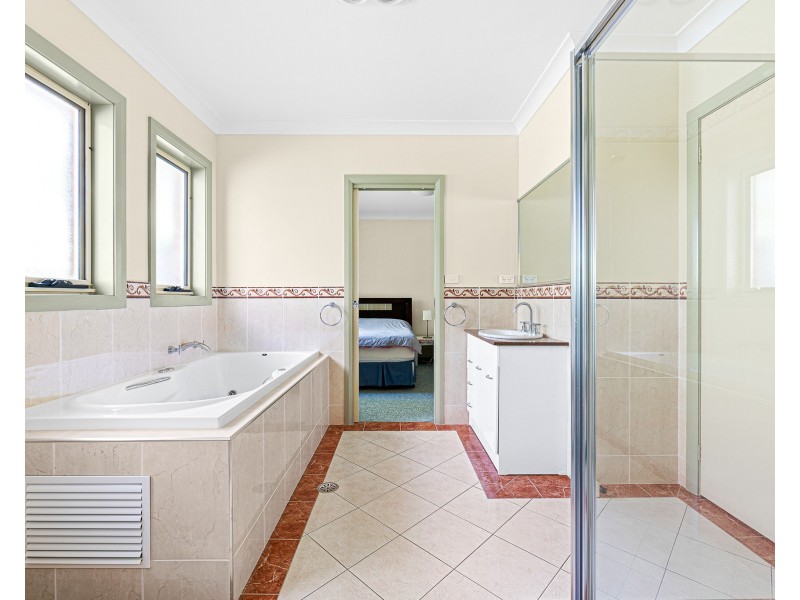 6 Boondi Street, Malua Bay NSW 2536