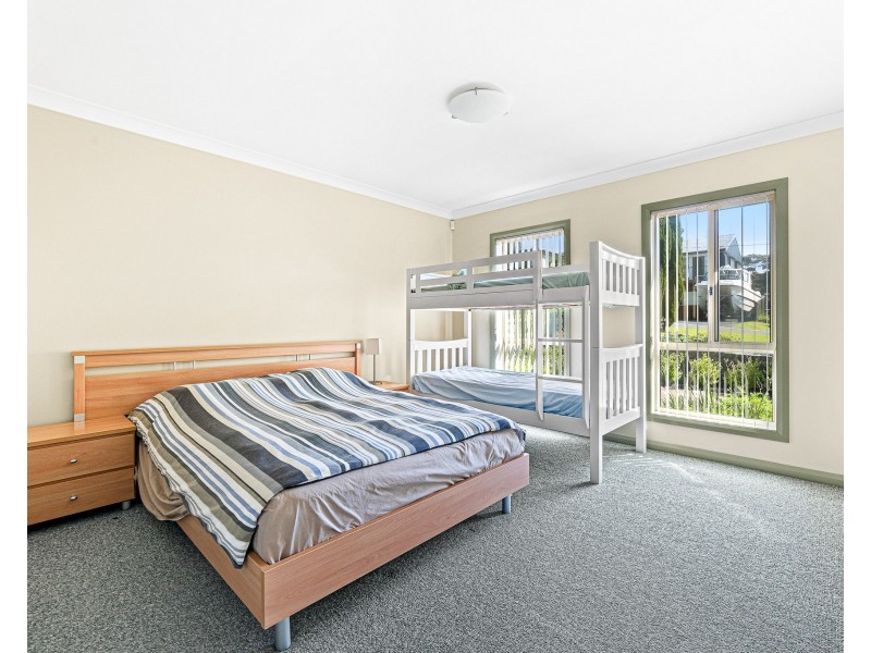 6 Boondi Street, Malua Bay NSW 2536