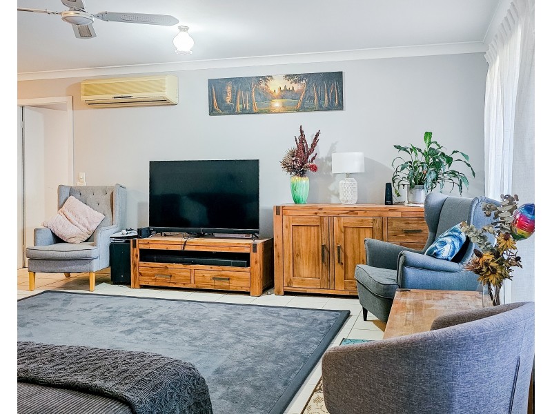 12 Foam Street, Surfside NSW 2536